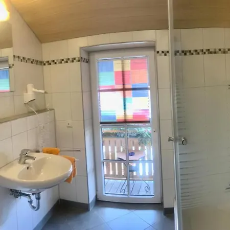 Gasthof Adler Penzion Unterthingau